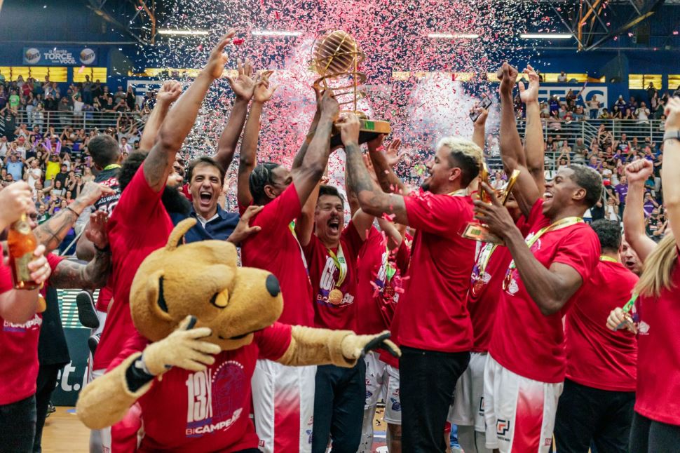 Sesi Franca Basquete é  bicampeão do NBB