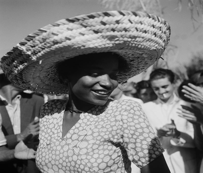 Com obras de Verger e Carybé, exposição no SESI refaz um diálogo transatlântico