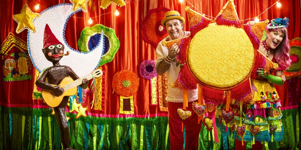 Espetáculo ‘Cafuné’ celebra a cultura popular brasileira de forma criativa no SESI Itapetininga