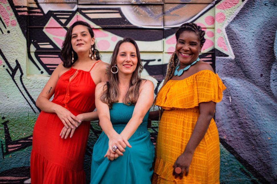 “Roda das Flores – As Mulheres do Samba” chega ao SESI Itapetininga