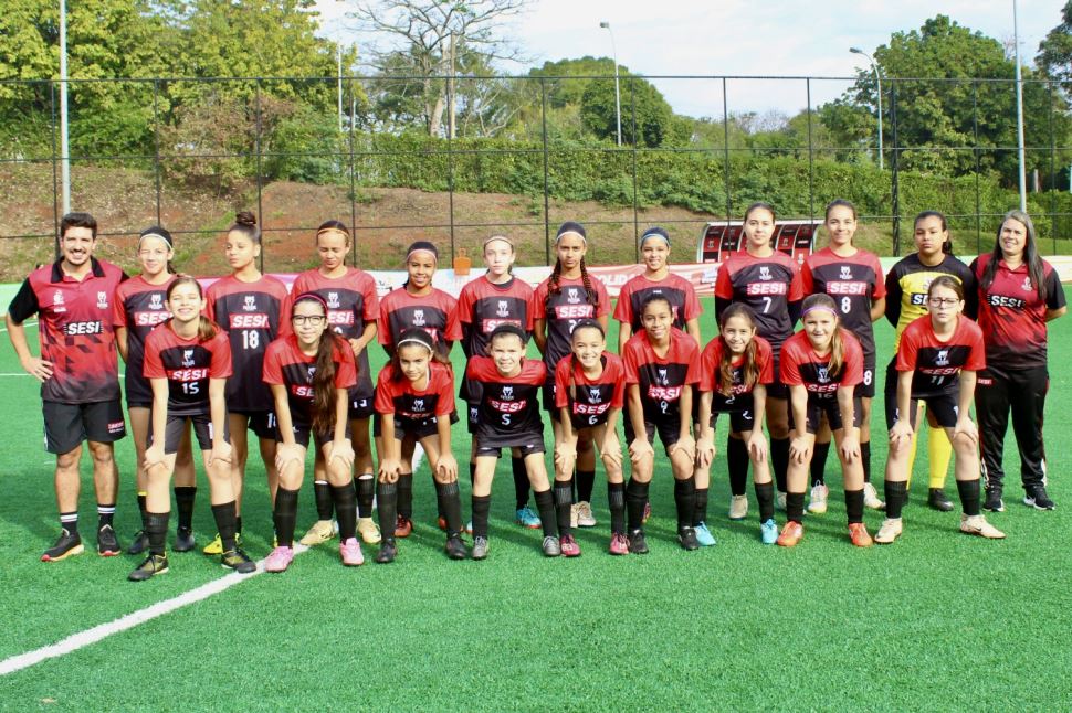 Sesi Tatuí e Itapetininga estão com 60 vagas abertas para formação no futebol e futsal feminino  