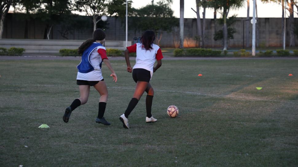 Sesi Itu está com vagas abertas para formação no futebol feminino