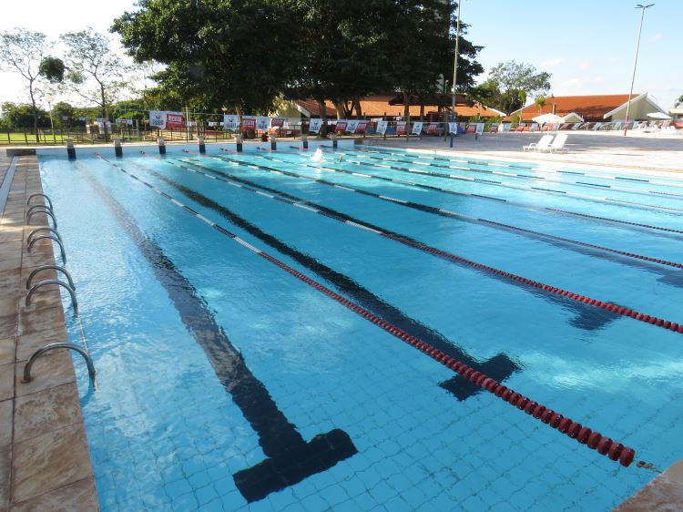 piscina semiolímpica jaú 2