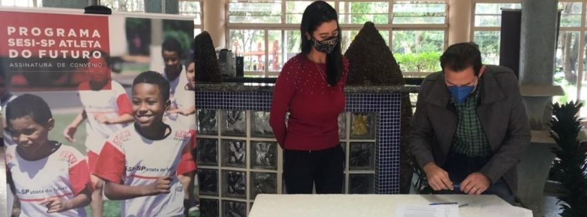 Atleta do Futuro - Convênios são assinados em nossa região