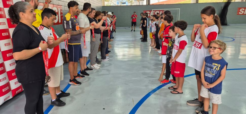 Esporte em Família promove movimento, integração e bem-estar no SESI Santana de Parnaíba