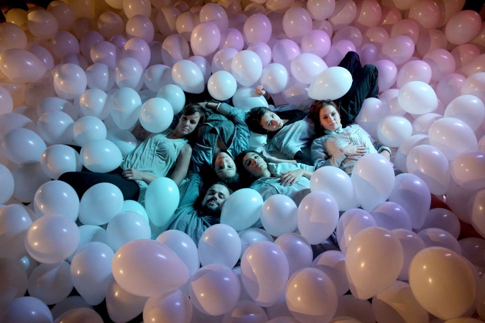 Espetáculo no SESI São José dos Campos reflete passagem da adolescência para a vida adulta