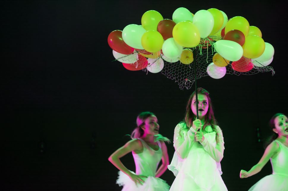 SESI SÃO JOSÉ DOS CAMPOS OFERECE CURSO GRATUITO DE TEATRO 