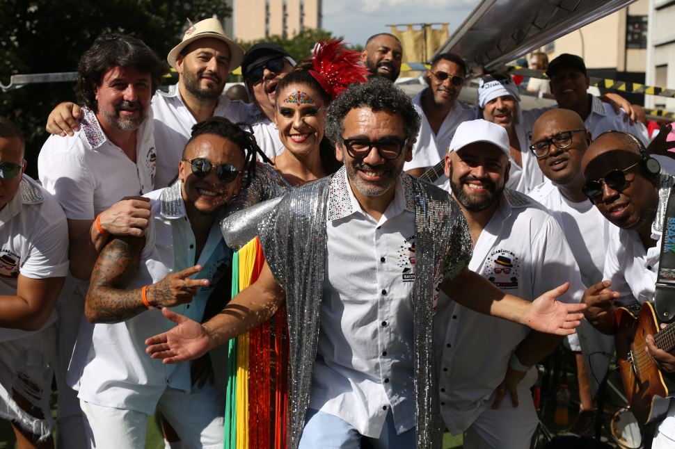 CARNAVAL DE RUA PASSA PELO SESI SÃO JOSÉ DOS CAMPOS