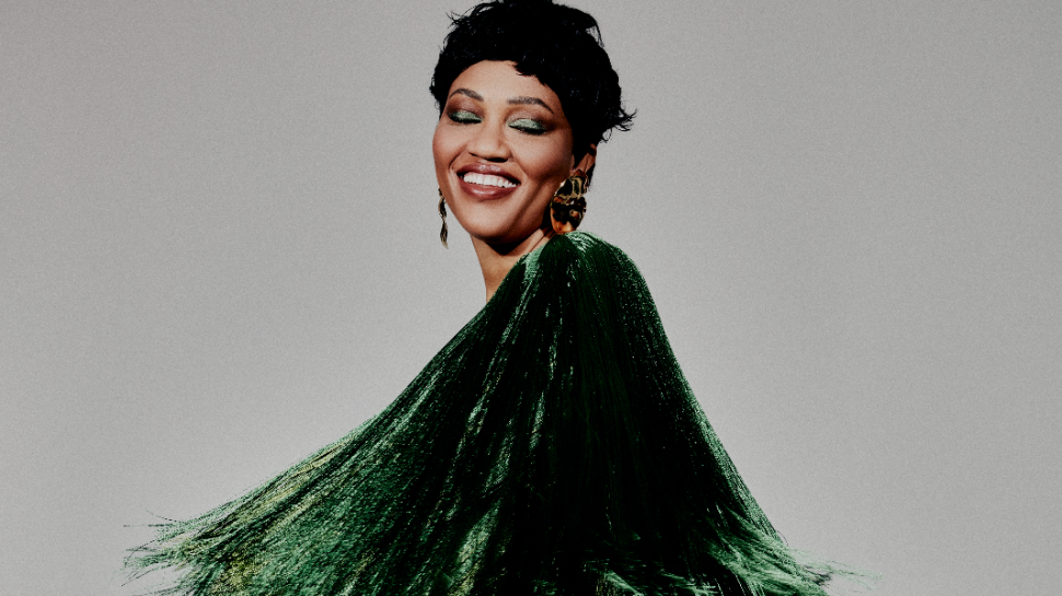 Luedji Luna em “Bom Mesmo É Estar Debaixo D'água Deluxe”