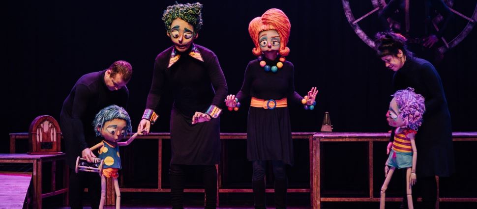 Peça "AZUL" estreia no Centro Cultural SESI São José dos Campos