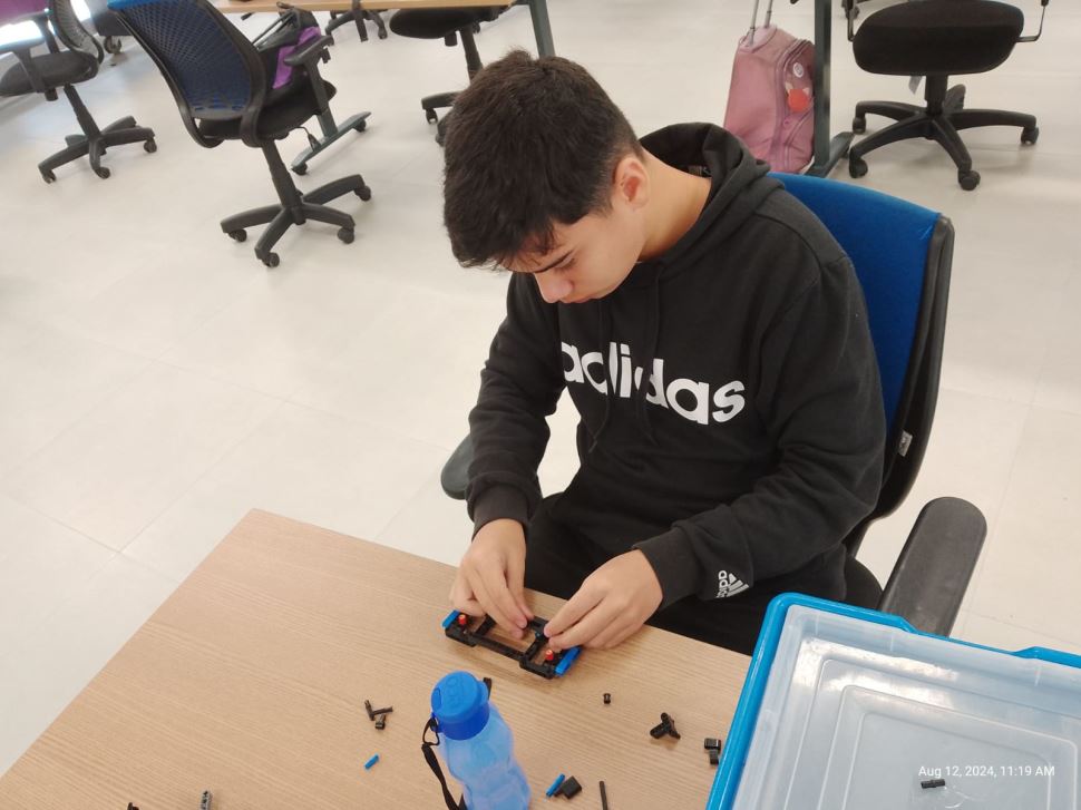 Estudantes realizam pesquisa e projeto sobre o mar 