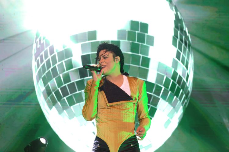SHOW 4