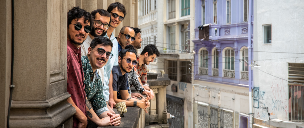 Quimbará toca música cubana e salsa; confira detalhes da apresentação 