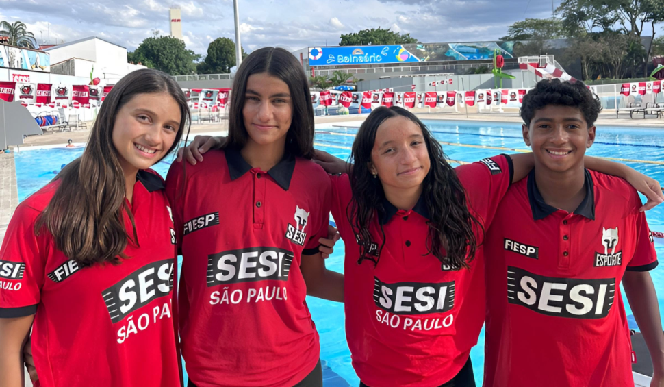 Atletas do Sesi de São José garantem participação nos campeonatos Paulista e Brasileiro de natação
