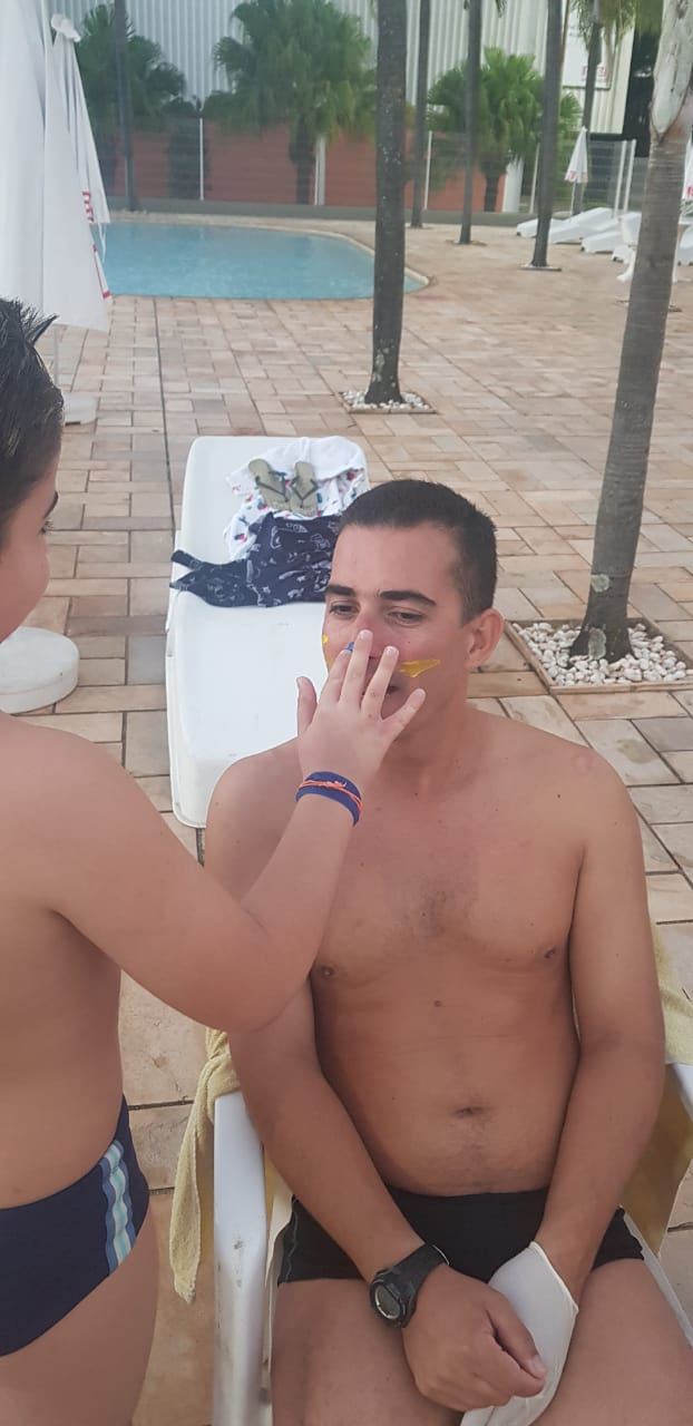 ATIVIDADE DE PÁSCOA NATAÇÃO 2019