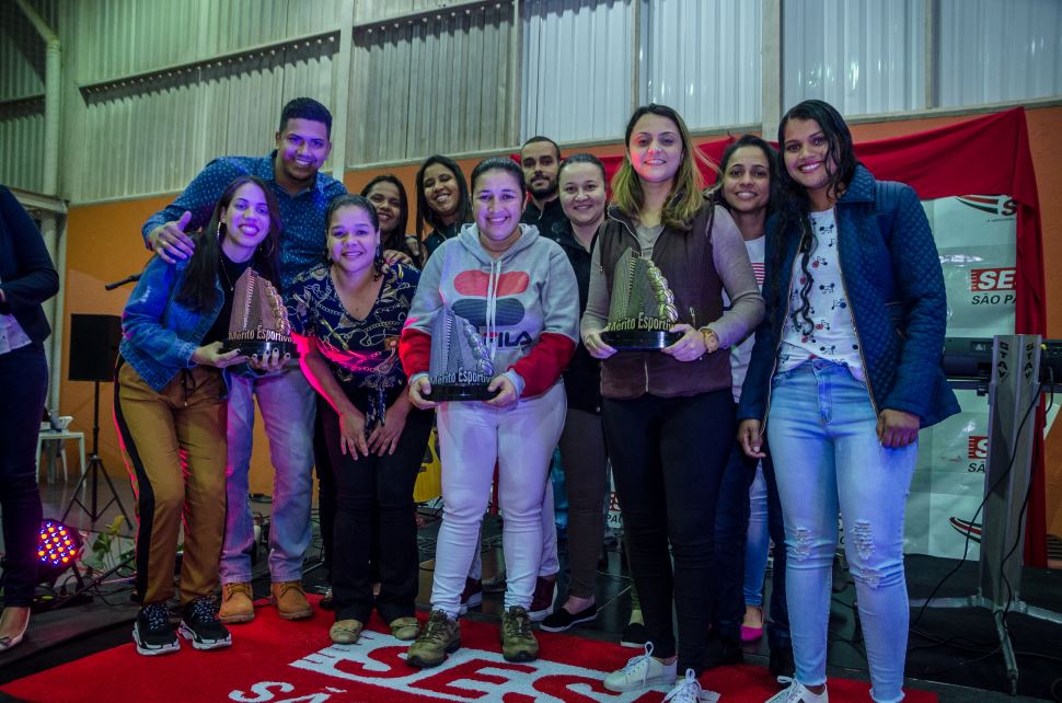 FESTA NO GINÁSIO DO SESI FECHA RODADA MUNICIPAL DAS DISPUTAS DOS JOGOS DO SESI