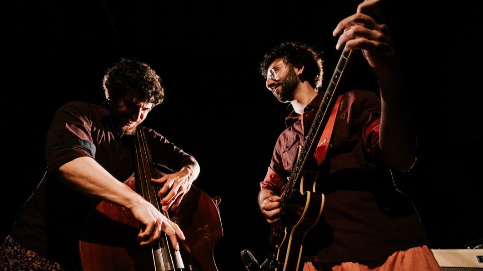 Caipira Jazz Duo fortalece identidade cultural com show ‘Terra Fértil’, no Sesi Limeira 