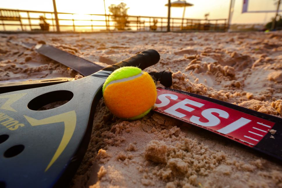 Aulas de Beach Tennis estão de volta ao CAT SESI Limeira