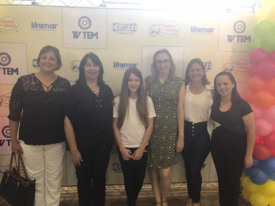 Aluna da Escola SESI-SP de Marília ganha 1º lugar em concurso de redação