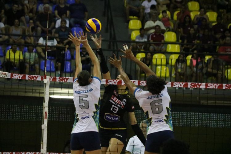 volei sesi  marília 