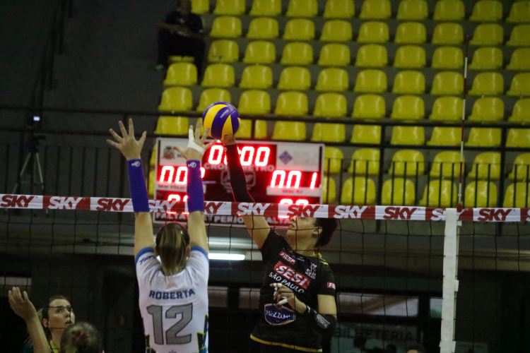 volei sesi  marília 