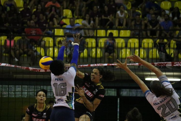 volei sesi  marília 