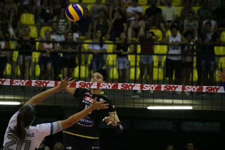 volei sesi  marília 