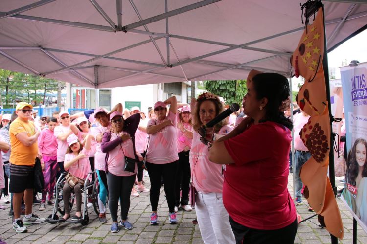 Outubro Rosa -  Caminhada do Centro de Atividades do SESI Mauá