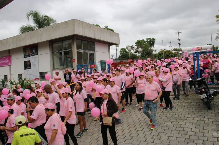 Outubro Rosa -  Caminhada do Centro de Atividades do SESI Mauá
