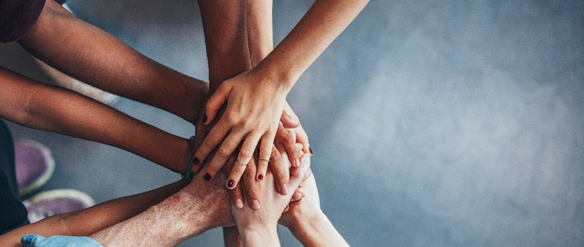 Alunos do Programa Meu Novo Mundo do SESI e SENAI recebem certificados