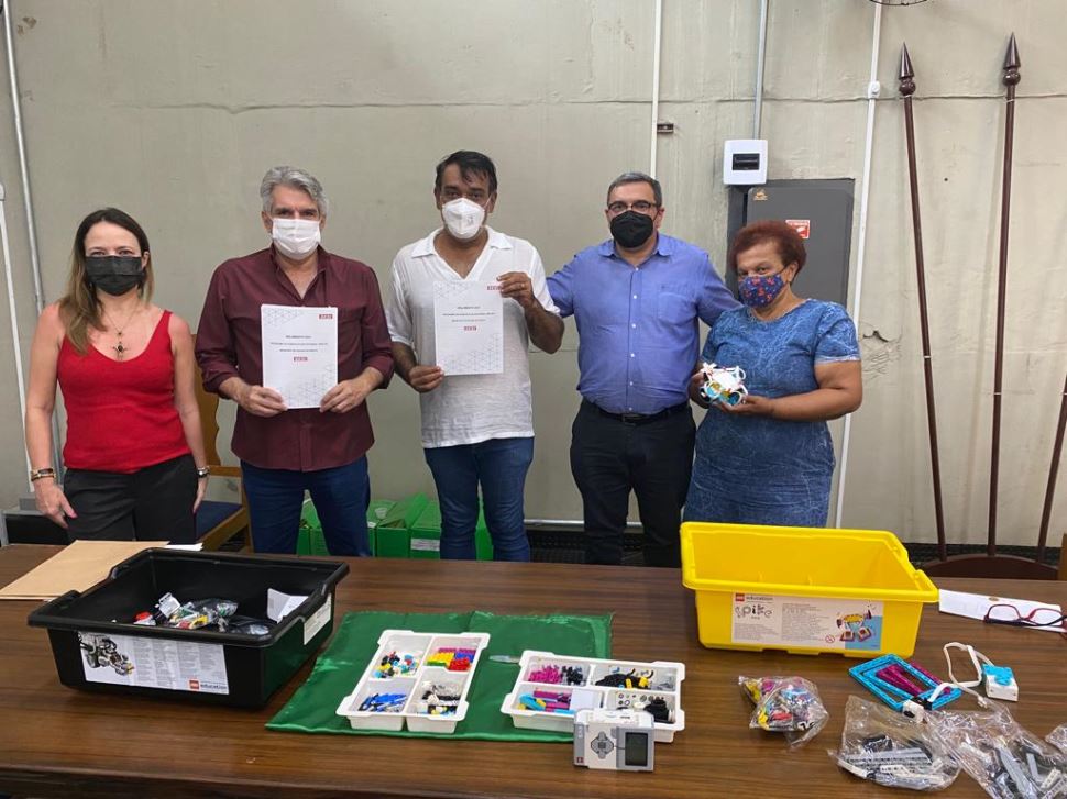 Águas da Prata adere ao programa Robótica Educacional do Sesi-SP