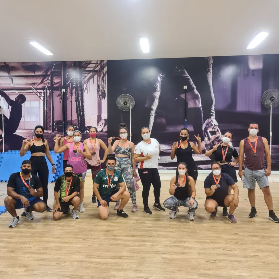 Alunos do Cross Sesi celebram Dia da Amizade com campeonato