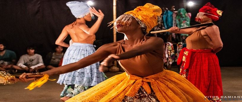 “Saias” apresenta dança, canto e expressa a força do feminino nas manifestações afro-brasileiras