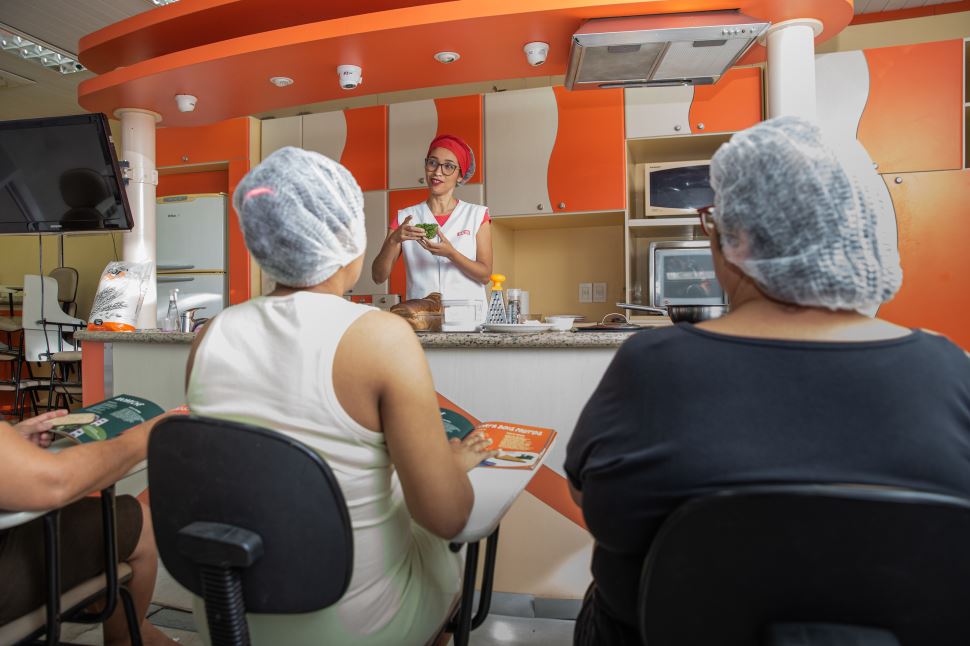 Continuam as inscrições para cursos gratuitos do Alimente-se Bem no Sesi Mogi Guaçu
