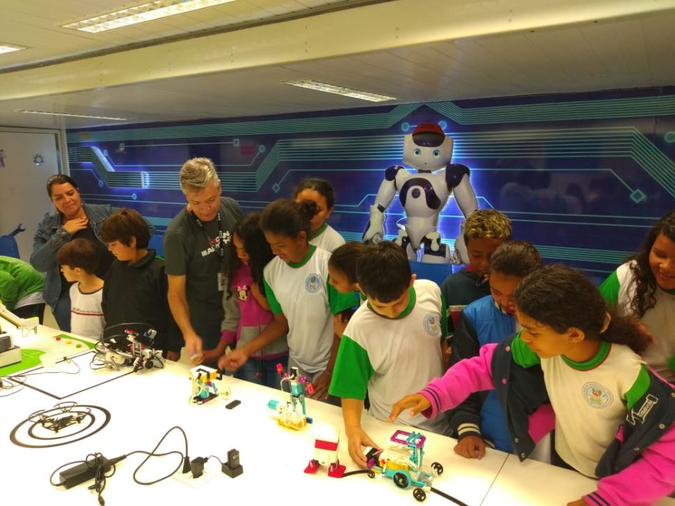 Aguaí recebe Unidade Móvel de Ciência e Tecnologia do Sesi-SP