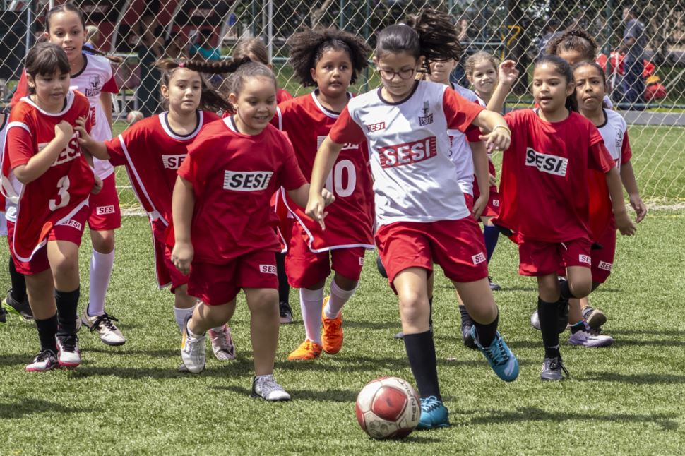 CAT Sesi Mogi Guaçu é polo de Futebol Feminino do Programa Sesi Esporte