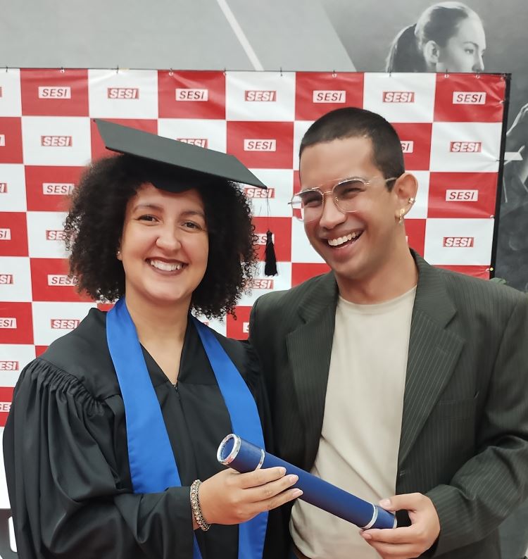 EJA - Formatura quadrado