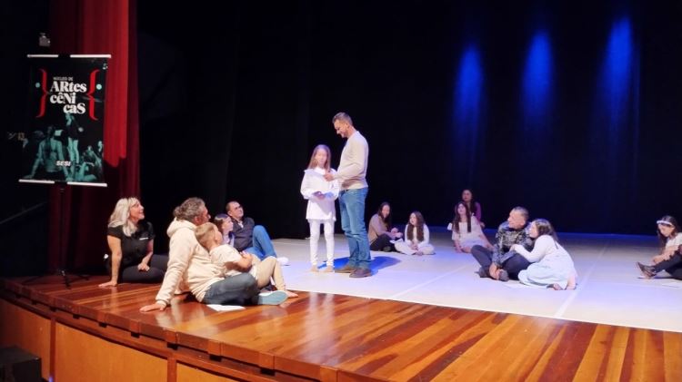 Mostra Arte Cênicas