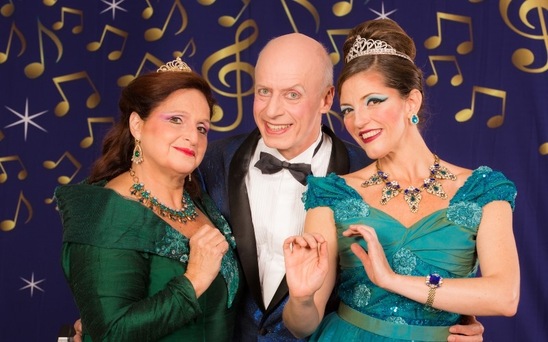 Musical no SESI Osasco revive a era de ouro do rádio brasileiro!