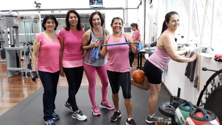 outubro-rosa-academia