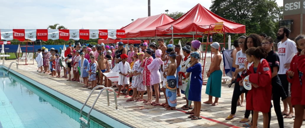 SESI Osasco realiza 1º Festival Natação do Programa Atleta do Futuro