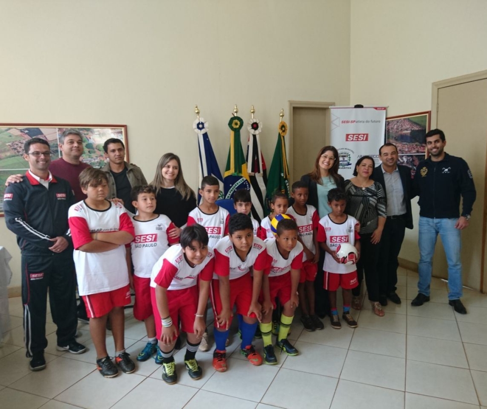 SESI-SP assina Programa Atleta do Futuro com a Prefeitura Municipal de Chavantes