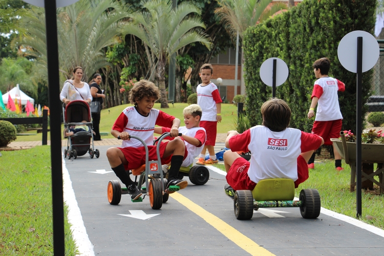 sesi ourinhos assinatura Prefeitos