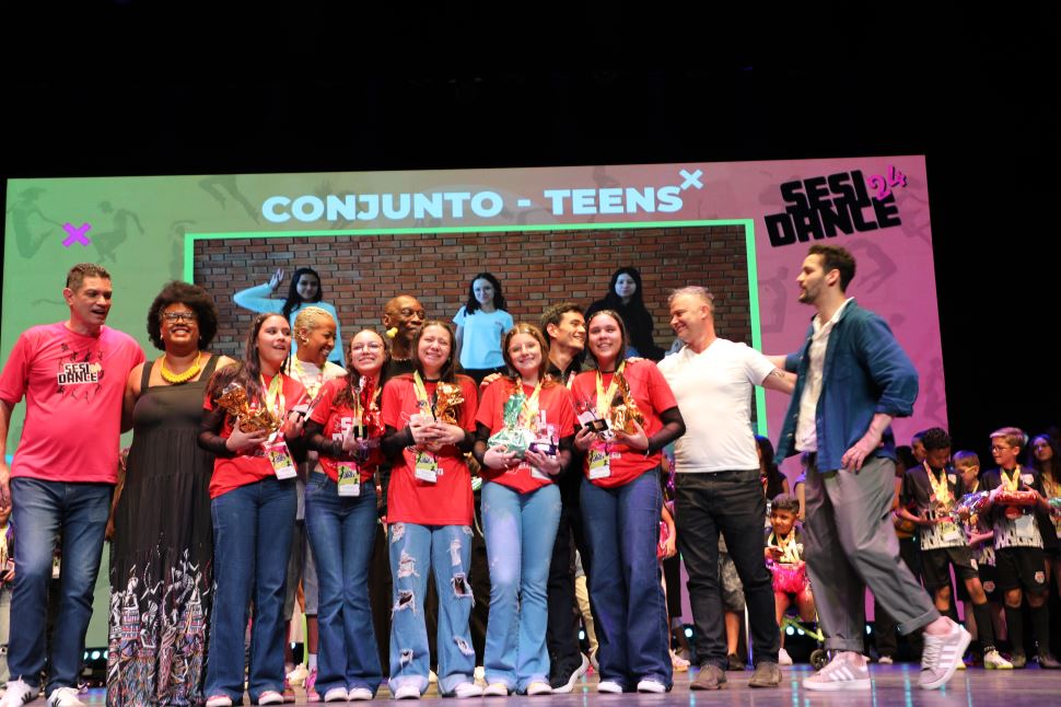 Alunas da Escola SESI de Assis conquistam o 2º lugar na categoria conjunto Teens na final do SESI DANCE na cidade Campinas