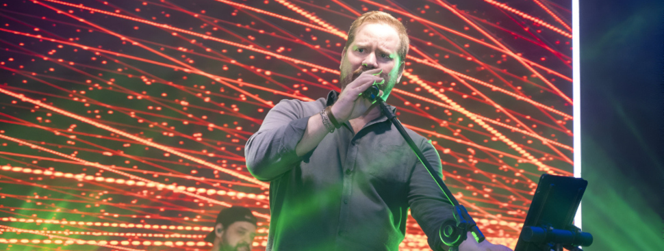 Tributo a Dire Straits promete noite inesquecível no SESI