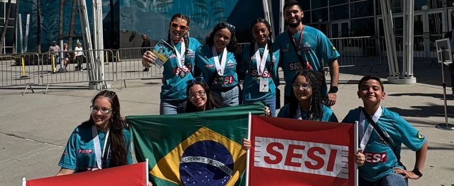 Escola SESI de Ourinhos conquista 2º lugar em competição internacional de robótica nos Estados Unidos