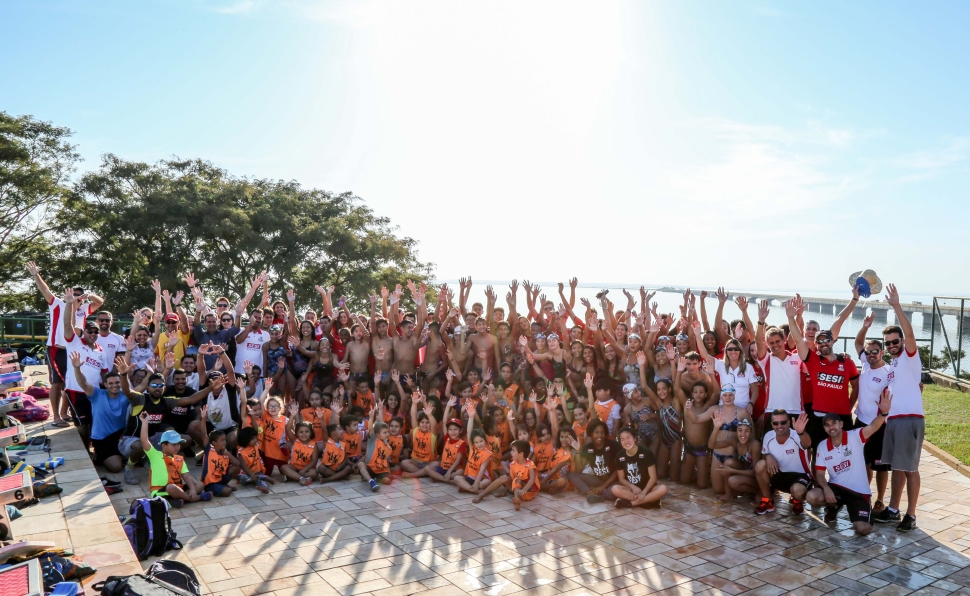 SESI Presidente Epitácio recebe atletas e treinadores para pré-temporada infantil e juvenil de natação