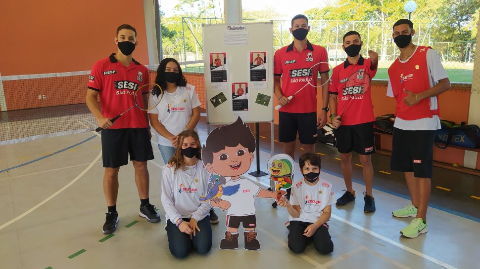Alunos da Escola Sesi de Epitácio participam de oficina de Badminton