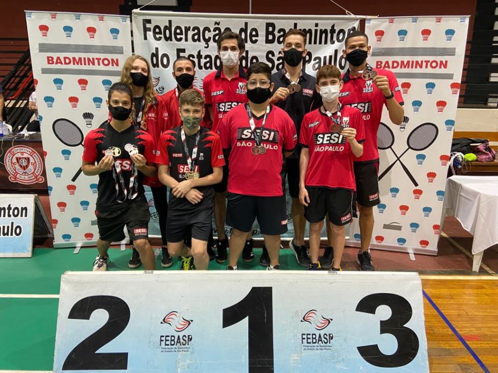 Com 8 medalhas, badminton do Sesi Prudente comemora retorno às competições oficiais