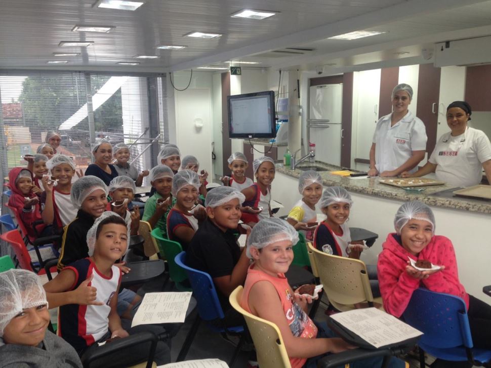 Em parceria com a prefeitura de Anhumas, SESI Presidente Prudente leva a Unidade Móvel de Vida Saudável à cidade